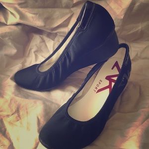 💚PRICE DROP💚 Anne Klein Sport Wedges (8 Women’s)